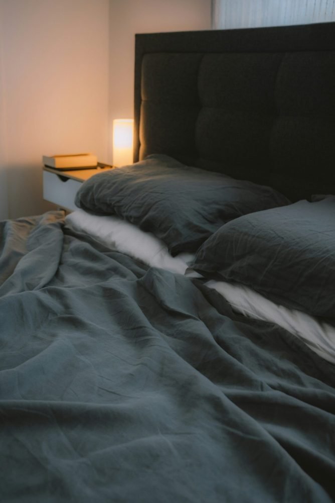 bed poster (25)
