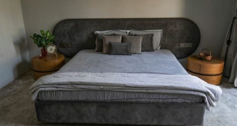 bed poster (33)